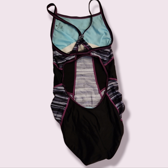 Athleta NWOT Jacquard One Piece Swimsuit - Picture 3 of 5